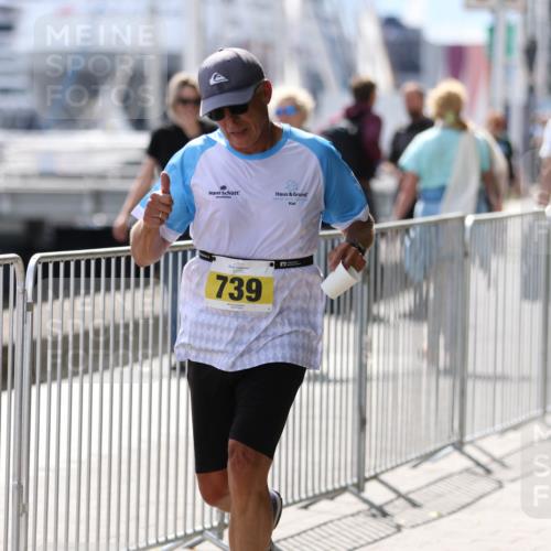 16.08.2026 - KN Förde Triathlon 2026 Antke Förster http://msf.ph/oto/10008474 16.08.2026 14:08:15 Laufen 739 meine-sportfotos.de