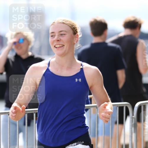 16.08.2026 - KN Förde Triathlon 2026 Antke Förster http://msf.ph/oto/10008504 16.08.2026 14:08:30 Laufen 126 meine-sportfotos.de