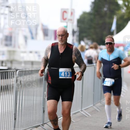 16.08.2026 - KN Förde Triathlon 2026 Antke Förster http://msf.ph/oto/10008515 16.08.2026 12:20:03 Laufen 413, 403 meine-sportfotos.de