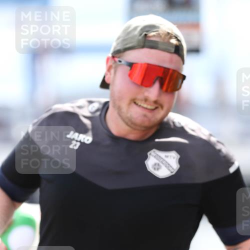 16.08.2026 - KN Förde Triathlon 2026 Antke Förster http://msf.ph/oto/10008528 16.08.2026 14:08:50 Laufen 23 meine-sportfotos.de