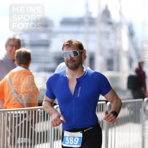 16.08.2026 - KN Förde Triathlon 2026 Antke Förster http://msf.ph/oto/10008537 16.08.2026 14:09:06 Laufen 589 meine-sportfotos.de