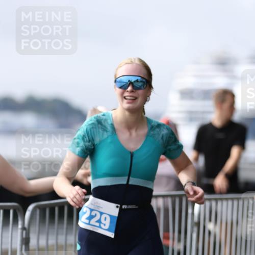 16.08.2026 - KN Förde Triathlon 2026 Antke Förster http://msf.ph/oto/10008583 16.08.2026 10:39:44 Laufen 229 meine-sportfotos.de