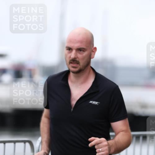 16.08.2026 - KN Förde Triathlon 2026 Antke Förster http://msf.ph/oto/10008590 16.08.2026 12:21:01 Laufen 342 meine-sportfotos.de