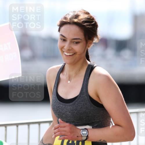 16.08.2026 - KN Förde Triathlon 2026 Antke Förster http://msf.ph/oto/10008594 16.08.2026 14:09:53 Laufen  meine-sportfotos.de