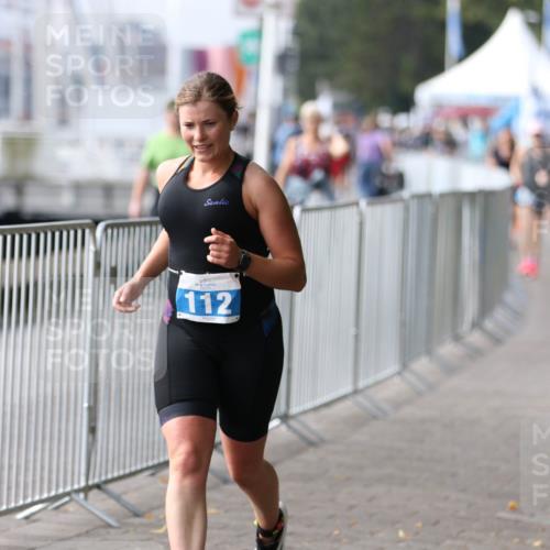 16.08.2026 - KN Förde Triathlon 2026 Antke Förster http://msf.ph/oto/10008631 16.08.2026 10:40:01 Laufen 112 meine-sportfotos.de