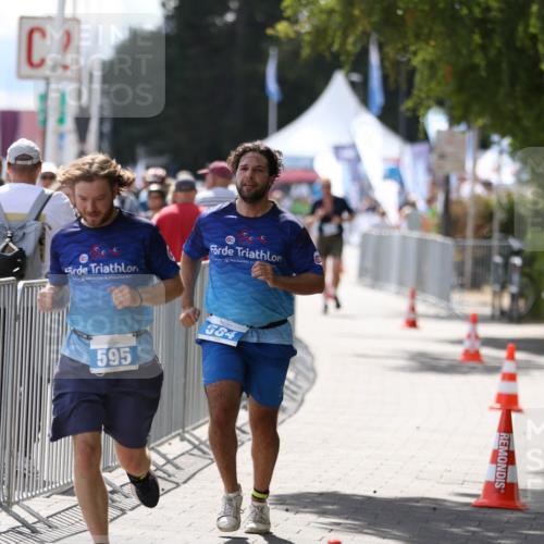 16.08.2026 - KN Förde Triathlon 2026 Antke Förster http://msf.ph/oto/10008633 16.08.2026 14:11:00 Laufen 595, 584 meine-sportfotos.de