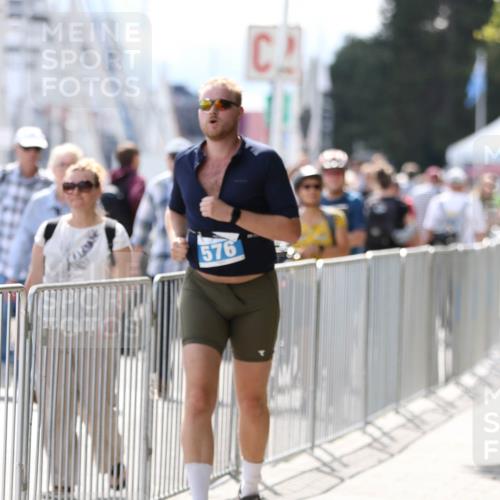 16.08.2026 - KN Förde Triathlon 2026 Antke Förster http://msf.ph/oto/10008662 16.08.2026 14:11:20 Laufen 355, 576 meine-sportfotos.de