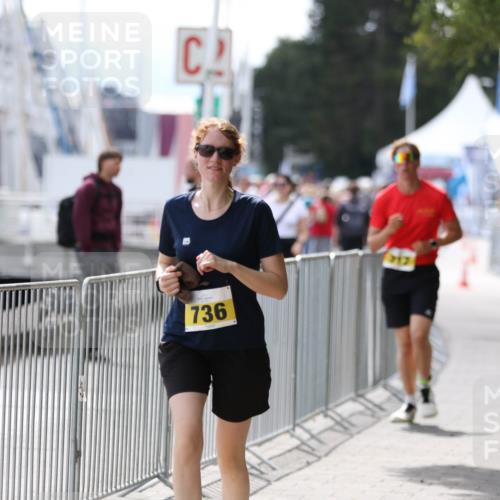 16.08.2026 - KN Förde Triathlon 2026 Antke Förster http://msf.ph/oto/10008700 16.08.2026 14:12:59 Laufen 736 meine-sportfotos.de