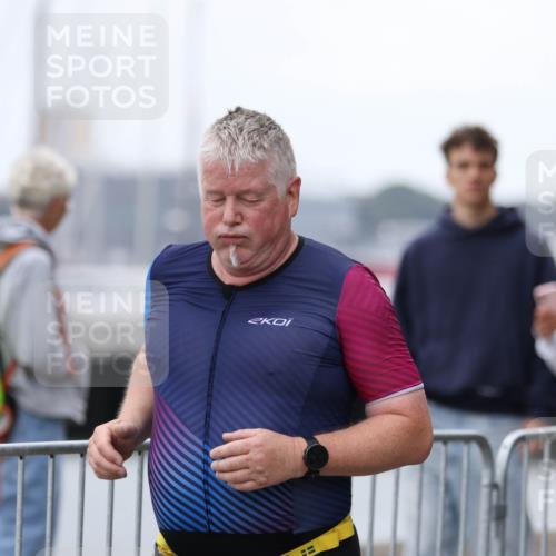16.08.2026 - KN Förde Triathlon 2026 Antke Förster http://msf.ph/oto/10008715 16.08.2026 12:22:20 Laufen 11, 3, 422 meine-sportfotos.de