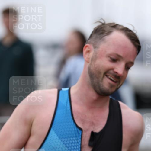 16.08.2026 - KN Förde Triathlon 2026 Antke Förster http://msf.ph/oto/10008753 16.08.2026 12:22:52 Laufen  meine-sportfotos.de
