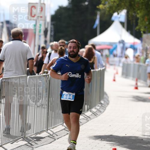 16.08.2026 - KN Förde Triathlon 2026 Antke Förster http://msf.ph/oto/10008770 16.08.2026 14:14:46 Laufen 604 meine-sportfotos.de