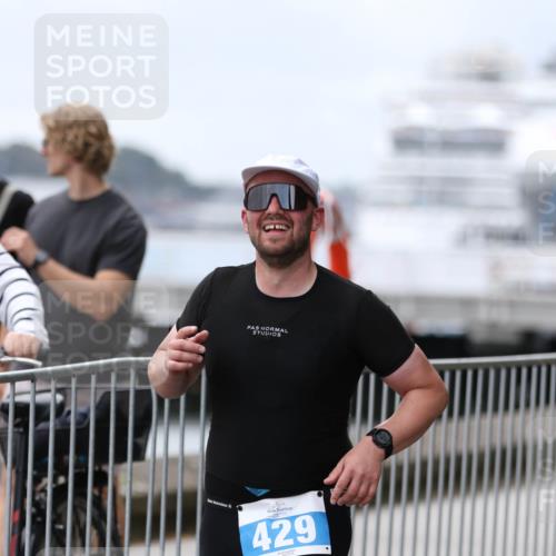 16.08.2026 - KN Förde Triathlon 2026 Antke Förster http://msf.ph/oto/10008805 16.08.2026 12:23:49 Laufen 429 meine-sportfotos.de