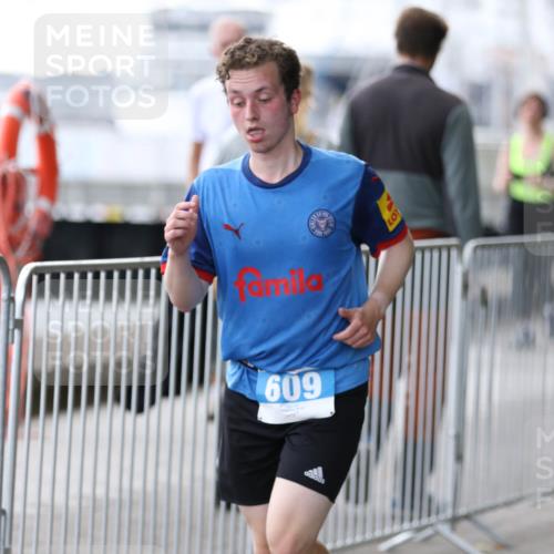 16.08.2026 - KN Förde Triathlon 2026 Antke Förster http://msf.ph/oto/10008843 16.08.2026 14:20:46 Laufen 609 meine-sportfotos.de