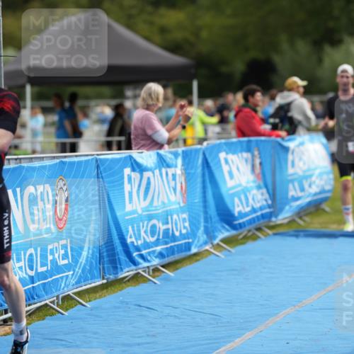 30.08.2026 - Elbe Triathlon Hamburg LAZAROV Photography http://msf.ph/oto/10026737 30.08.2026 10:10:00 Ziel 181, 240 meine-sportfotos.de