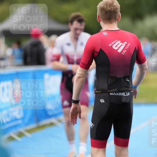 30.08.2026 - Elbe Triathlon Hamburg LAZAROV Photography http://msf.ph/oto/10026787 30.08.2026 10:17:26 Ziel 212, 308, 312 meine-sportfotos.de