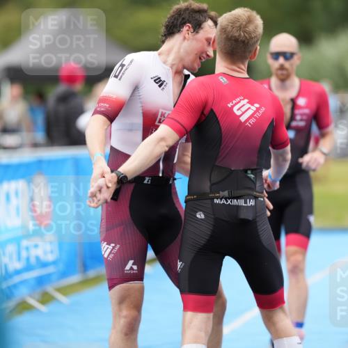 30.08.2026 - Elbe Triathlon Hamburg LAZAROV Photography http://msf.ph/oto/10026792 30.08.2026 10:17:28 Ziel 212, 308, 312 meine-sportfotos.de
