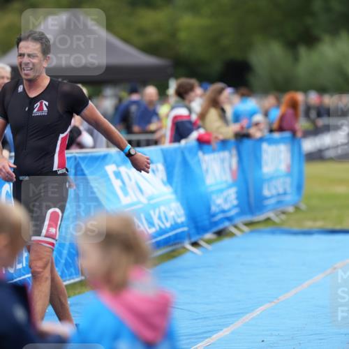 30.08.2026 - Elbe Triathlon Hamburg LAZAROV Photography http://msf.ph/oto/10026840 30.08.2026 10:26:44 Ziel 280 meine-sportfotos.de