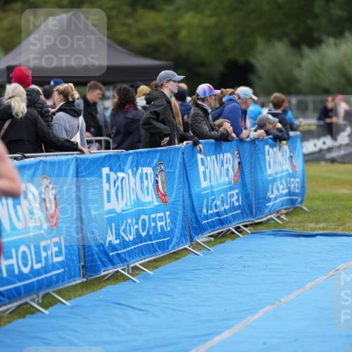 30.08.2026 - Elbe Triathlon Hamburg LAZAROV Photography http://msf.ph/oto/10026900 30.08.2026 10:33:16 Ziel 313, 341 meine-sportfotos.de