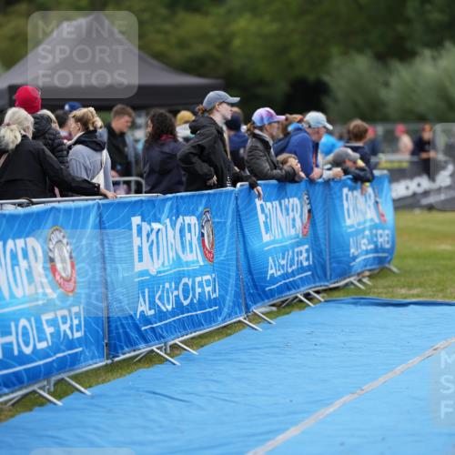 30.08.2026 - Elbe Triathlon Hamburg LAZAROV Photography http://msf.ph/oto/10026901 30.08.2026 10:33:16 Ziel 313, 341 meine-sportfotos.de