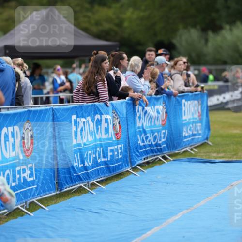 30.08.2026 - Elbe Triathlon Hamburg LAZAROV Photography http://msf.ph/oto/10027107 30.08.2026 10:46:15 Ziel 691 meine-sportfotos.de