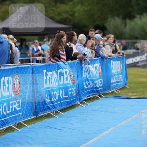 30.08.2026 - Elbe Triathlon Hamburg LAZAROV Photography http://msf.ph/oto/10027108 30.08.2026 10:46:15 Ziel 691 meine-sportfotos.de
