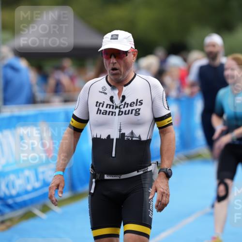 30.08.2026 - Elbe Triathlon Hamburg LAZAROV Photography http://msf.ph/oto/10027140 30.08.2026 10:48:28 Ziel 274, 361, 470 meine-sportfotos.de