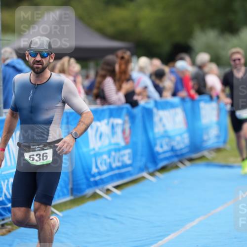 30.08.2026 - Elbe Triathlon Hamburg LAZAROV Photography http://msf.ph/oto/10027182 30.08.2026 10:52:00 Ziel 452, 536 meine-sportfotos.de
