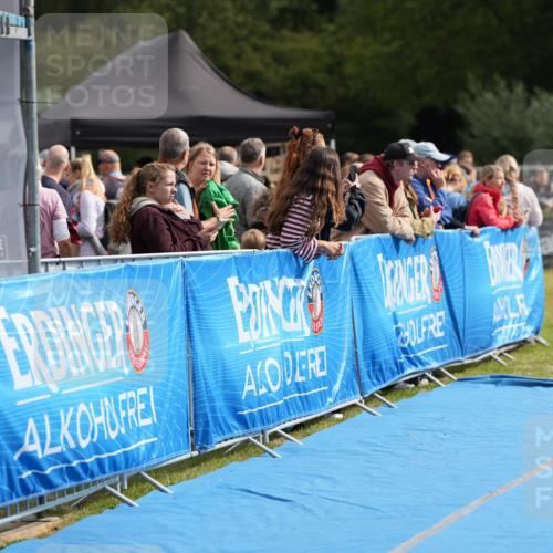 30.08.2026 - Elbe Triathlon Hamburg LAZAROV Photography http://msf.ph/oto/10027274 30.08.2026 10:58:21 Ziel 352 meine-sportfotos.de