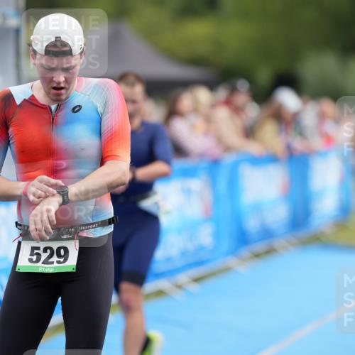 30.08.2026 - Elbe Triathlon Hamburg LAZAROV Photography http://msf.ph/oto/10027369 30.08.2026 11:02:31 Ziel 434, 529, 552, 597, 637, 739, 1116 meine-sportfotos.de