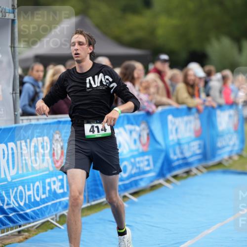 30.08.2026 - Elbe Triathlon Hamburg LAZAROV Photography http://msf.ph/oto/10027438 30.08.2026 11:05:56 Ziel 414, 431, 671, 779 meine-sportfotos.de
