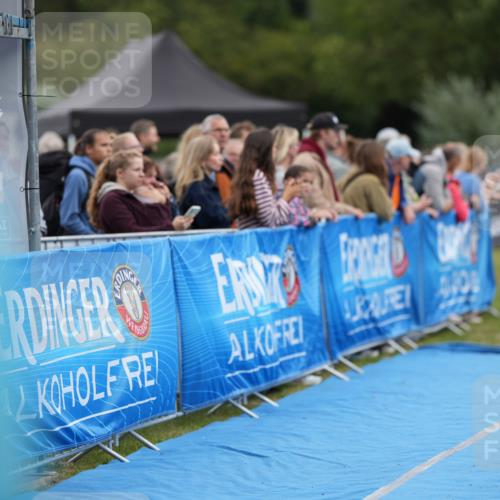 30.08.2026 - Elbe Triathlon Hamburg LAZAROV Photography http://msf.ph/oto/10027455 30.08.2026 11:06:27 Ziel 425, 482, 628 meine-sportfotos.de