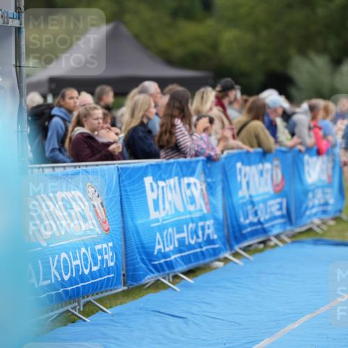 30.08.2026 - Elbe Triathlon Hamburg LAZAROV Photography http://msf.ph/oto/10027460 30.08.2026 11:06:29 Ziel 425, 482, 628 meine-sportfotos.de