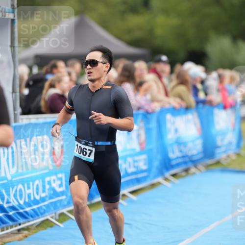 30.08.2026 - Elbe Triathlon Hamburg LAZAROV Photography http://msf.ph/oto/10027475 30.08.2026 11:06:40 Ziel 675, 1067 meine-sportfotos.de