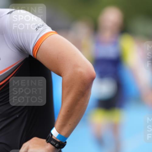 30.08.2026 - Elbe Triathlon Hamburg LAZAROV Photography http://msf.ph/oto/10027511 30.08.2026 11:08:43 Ziel 419, 590, 655, 1260 meine-sportfotos.de