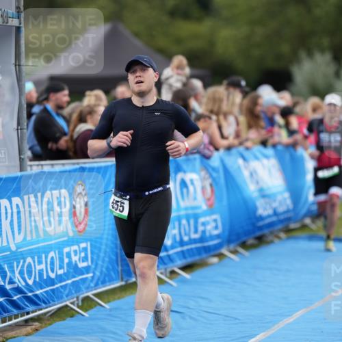 30.08.2026 - Elbe Triathlon Hamburg LAZAROV Photography http://msf.ph/oto/10027515 30.08.2026 11:08:53 Ziel 503, 555, 746, 1042 meine-sportfotos.de
