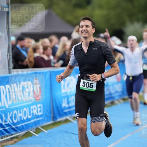 30.08.2026 - Elbe Triathlon Hamburg LAZAROV Photography http://msf.ph/oto/10027537 30.08.2026 11:09:34 Ziel 505, 539, 624, 681, 751, 1164 meine-sportfotos.de