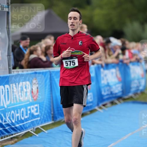 30.08.2026 - Elbe Triathlon Hamburg LAZAROV Photography http://msf.ph/oto/10027564 30.08.2026 11:10:39 Ziel 426, 513, 575, 678, 1045 meine-sportfotos.de