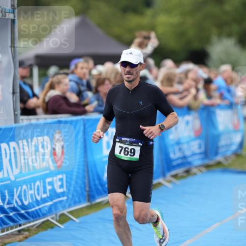 30.08.2026 - Elbe Triathlon Hamburg LAZAROV Photography http://msf.ph/oto/10027603 30.08.2026 11:12:16 Ziel 769, 1039 meine-sportfotos.de