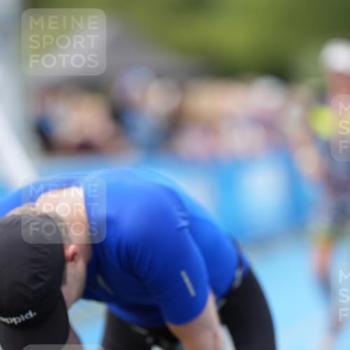 30.08.2026 - Elbe Triathlon Hamburg LAZAROV Photography http://msf.ph/oto/10027625 30.08.2026 11:12:54 Ziel 773, 1037, 1085, 1097 meine-sportfotos.de