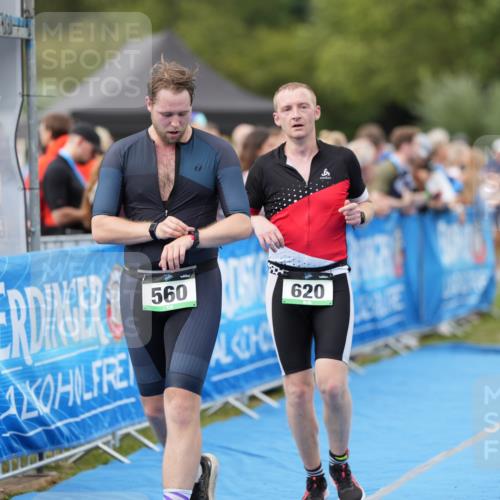 30.08.2026 - Elbe Triathlon Hamburg LAZAROV Photography http://msf.ph/oto/10027653 30.08.2026 11:13:31 Ziel 560, 598, 620, 752 meine-sportfotos.de