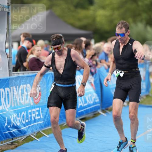 30.08.2026 - Elbe Triathlon Hamburg LAZAROV Photography http://msf.ph/oto/10027655 30.08.2026 11:13:37 Ziel 598, 699, 752 meine-sportfotos.de
