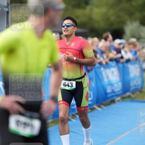 30.08.2026 - Elbe Triathlon Hamburg LAZAROV Photography http://msf.ph/oto/10027662 30.08.2026 11:13:48 Ziel 643, 724 meine-sportfotos.de