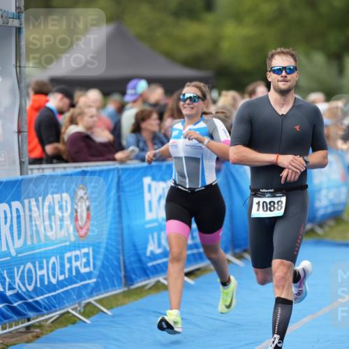 30.08.2026 - Elbe Triathlon Hamburg LAZAROV Photography http://msf.ph/oto/10027667 30.08.2026 11:13:57 Ziel 731, 869, 1030, 1088 meine-sportfotos.de