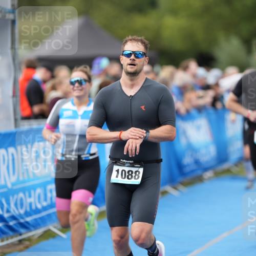 30.08.2026 - Elbe Triathlon Hamburg LAZAROV Photography http://msf.ph/oto/10027668 30.08.2026 11:13:58 Ziel 731, 869, 1030, 1088 meine-sportfotos.de