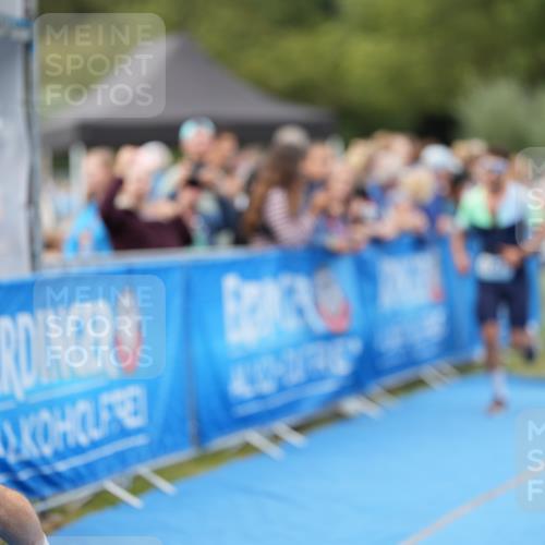 30.08.2026 - Elbe Triathlon Hamburg LAZAROV Photography http://msf.ph/oto/10027715 30.08.2026 11:15:41 Ziel 639, 994, 1027, 1047, 1056, 1080 meine-sportfotos.de