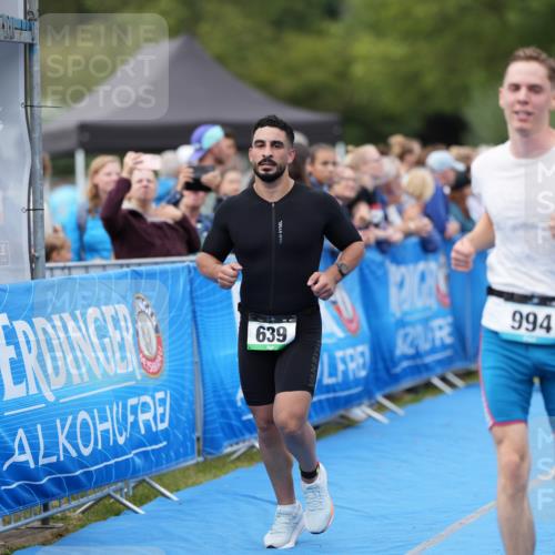 30.08.2026 - Elbe Triathlon Hamburg LAZAROV Photography http://msf.ph/oto/10027723 30.08.2026 11:15:49 Ziel 639, 650, 994, 1032, 1056, 1057, 1204 meine-sportfotos.de