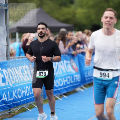 30.08.2026 - Elbe Triathlon Hamburg LAZAROV Photography http://msf.ph/oto/10027724 30.08.2026 11:15:50 Ziel 639, 650, 994, 1032, 1057, 1204 meine-sportfotos.de