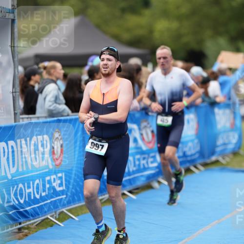 30.08.2026 - Elbe Triathlon Hamburg LAZAROV Photography http://msf.ph/oto/10027740 30.08.2026 11:16:58 Ziel 435, 526, 631, 997 meine-sportfotos.de