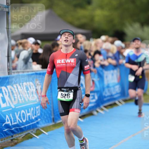 30.08.2026 - Elbe Triathlon Hamburg LAZAROV Photography http://msf.ph/oto/10027747 30.08.2026 11:17:05 Ziel 451, 526, 631, 1004, 1028 meine-sportfotos.de