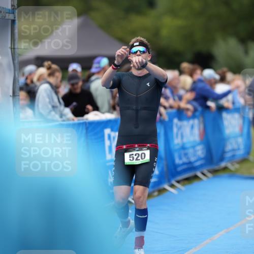 30.08.2026 - Elbe Triathlon Hamburg LAZAROV Photography http://msf.ph/oto/10027782 30.08.2026 11:18:21 Ziel 520, 548, 577, 1052 meine-sportfotos.de
